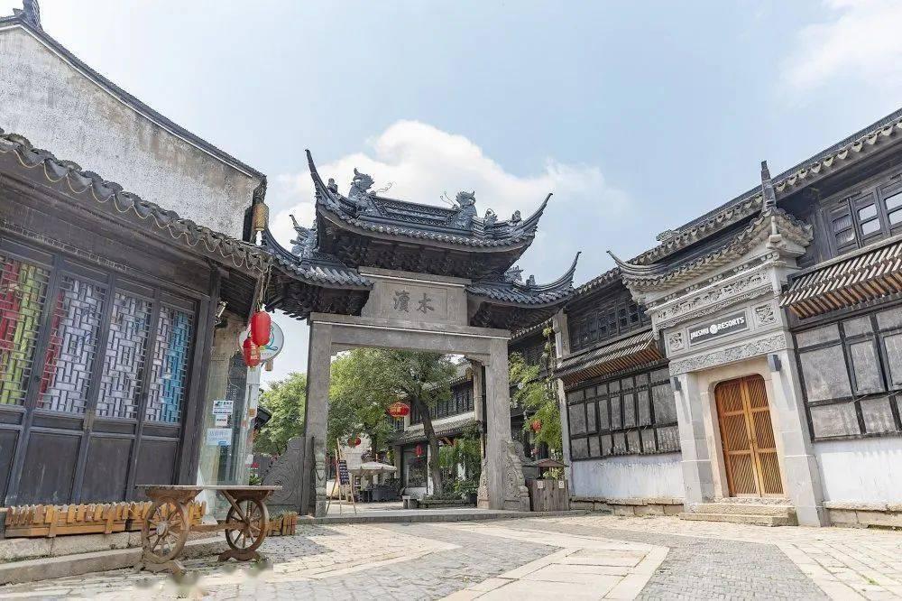 校园追星变形记